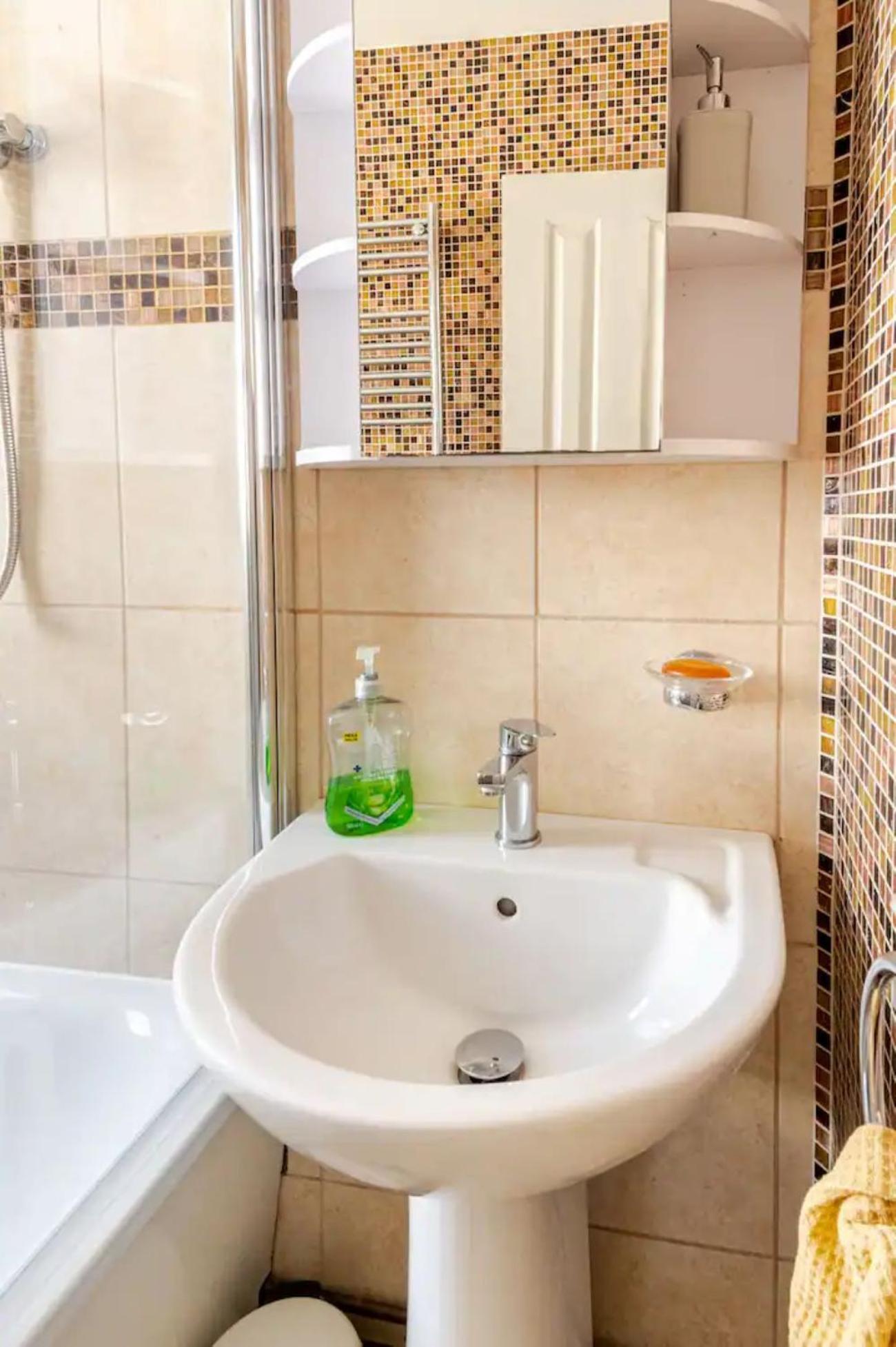Castle View 2 Bedroom Apartment In Town Centre Hastings Exterior photo