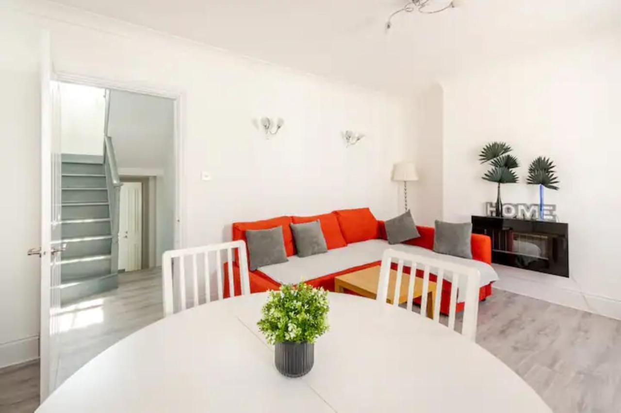 Castle View 2 Bedroom Apartment In Town Centre Hastings Exterior photo