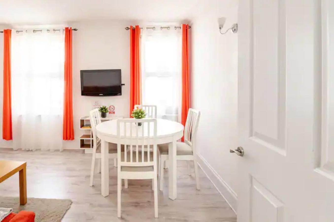 Castle View 2 Bedroom Apartment In Town Centre Hastings Exterior photo